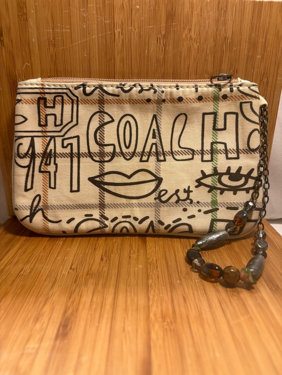 Coach Handbags - Vintage Coach Graffiti Wristlet